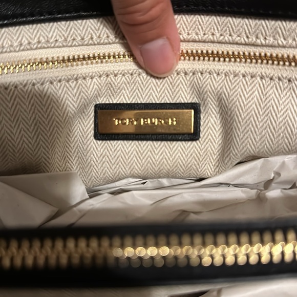 NWT Tory Burch Kira chevron tote - Picture 7 of 11